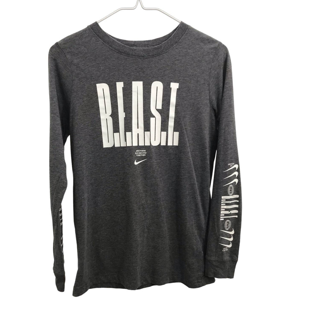 The Nike Tee Boys Gray White Graphic BEAST Dri-Fit Long Sleeve T-Shirt Size L
